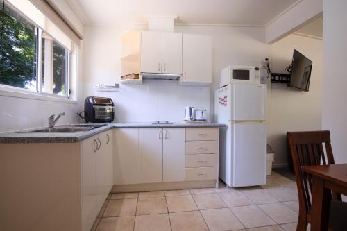 مطبخ, أدينا لودج (Adina Lodge) in برغت مطبخ, أدينا لودج (Adina Lodge) in برغت