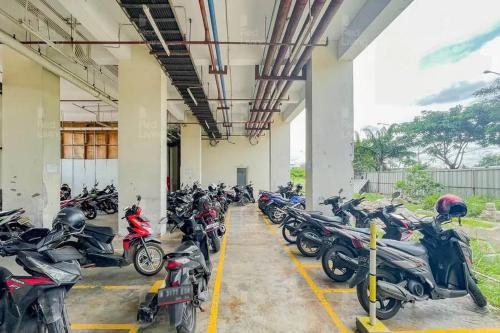 RedLiving Apartemen Green Lake View Cimanggis - WIN Property in Sukmajaya RedLiving Apartemen Green Lake View Cimanggis - WIN Property in Sukmajaya