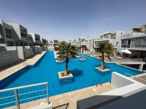 Ground floor one bedroom overlooking the pool.