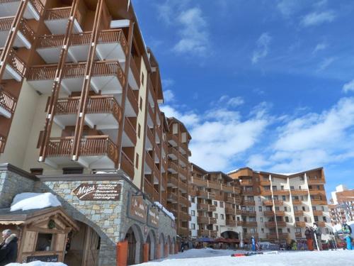 2 pièces rénové 4 pers, ski aux pieds, balcon, WiFi, au pied des pistes ! - FR-1-178-309 (2 pieces renove 4 pers, ski aux pieds, balcon, WiFi, au pied des pistes ! - FR-1-178-309) in Les Bruyeres 2 pièces rénové 4 pers, ski aux pieds, balcon, WiFi, au pied des pistes ! - FR-1-178-309 (2 pieces renove 4 pers, ski aux pieds, balcon, WiFi, au pied des pistes ! - FR-1-178-309) in Les Bruyeres