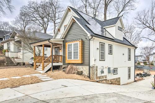 Atlanta Studio with Deck, 3 Mi to Downtown! in Edgewood Atlanta Studio with Deck, 3 Mi to Downtown! in Edgewood