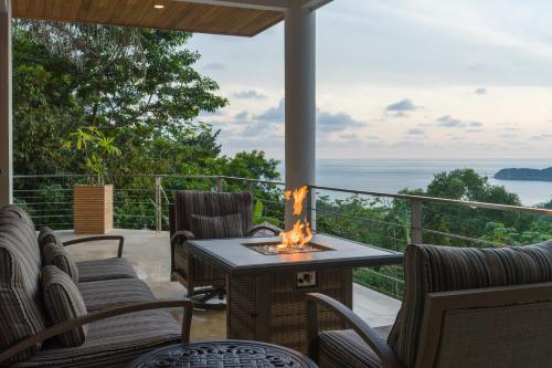 Balcony/terrace, Casa Anjali by Sandglass in Quepos Balcony/terrace, Casa Anjali by Sandglass in Quepos
