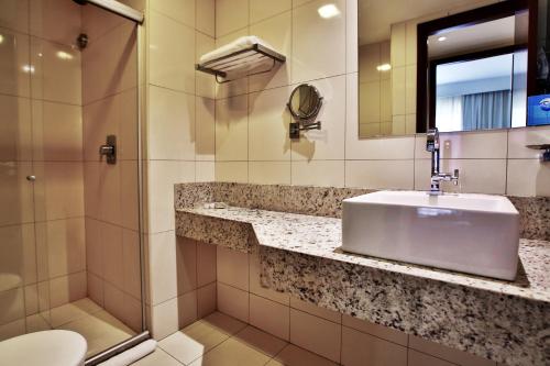 Quality Hotel & Suites Sao Salvador in Amaralina Quality Hotel & Suites Sao Salvador in Amaralina
