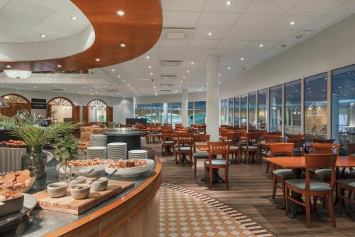 餐飲選擇, 卡利比亞假日俱樂部酒店 (Holiday Club Caribia) in 圖爾庫 餐飲選擇, 卡利比亞假日俱樂部酒店 (Holiday Club Caribia) in 圖爾庫