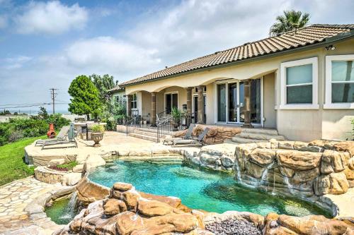 Luxury Del Rio Home with Pool and Lake Views! in Del Rio Luxury Del Rio Home with Pool and Lake Views! in Del Rio