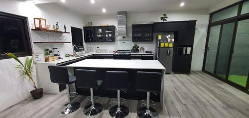De Leon Home, a 4 minutos del aeropuerto in Zone 2 De Leon Home, a 4 minutos del aeropuerto in Zone 2