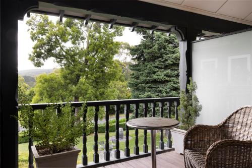 Balcony/terrace, Peppers Mineral Springs Hotel Hepburn in Daylesford and Macedon Ranges Balcony/terrace, Peppers Mineral Springs Hotel Hepburn in Daylesford and Macedon Ranges