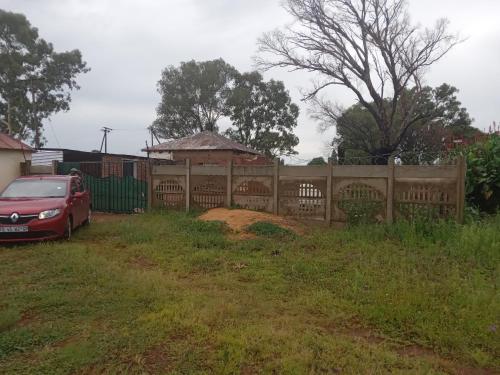 13 hecters Commercial property for sale in Hartzenbergfontein 13 hecters Commercial property for sale in Hartzenbergfontein