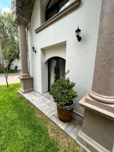 Vchod, Suites Casa Mateo San Miguel Allende in Guadalupe Vchod, Suites Casa Mateo San Miguel Allende in Guadalupe