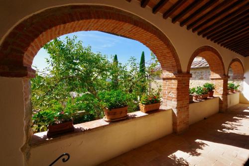 Balcony/terrace, Arco al Poggio - Arceno Rentals Club in Castelnuovo Berardenga Balcony/terrace, Arco al Poggio - Arceno Rentals Club in Castelnuovo Berardenga