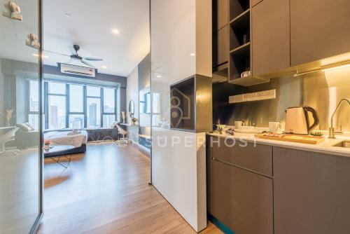 Kitchen, Ceylonz Suites nr Pavilion & KLCC by YourSuperhost in Kuala Lumpur Kitchen, Ceylonz Suites nr Pavilion & KLCC by YourSuperhost in Kuala Lumpur