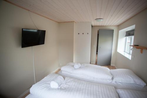 2BR Home with Sea Views and Parking - Tórshavn (2BR Home with Sea Views and Parking - Torshavn) in Argir 2BR Home with Sea Views and Parking - Tórshavn (2BR Home with Sea Views and Parking - Torshavn) in Argir