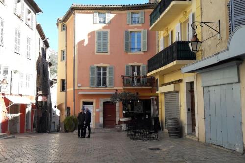 Studio dans cité historique wifi et vue magnifique