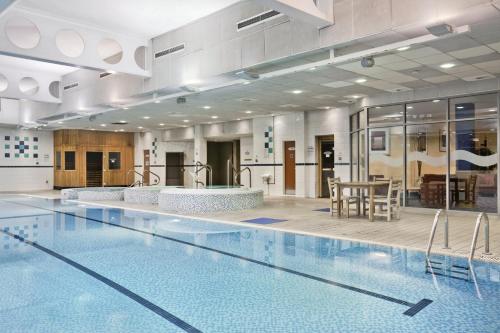 Бассейн , DoubleTree by Hilton Glasgow Strathclyde in Глазго Бассейн , DoubleTree by Hilton Glasgow Strathclyde in Глазго