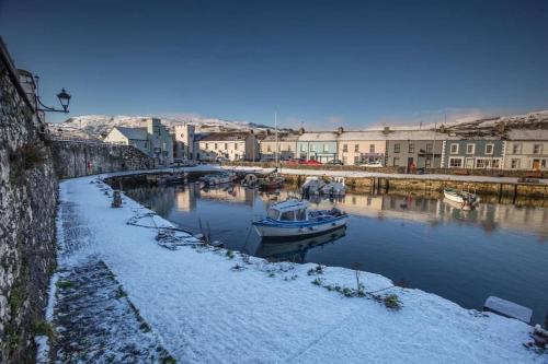Cosy one bed apartment in Carnlough in คาร์ลอท Cosy one bed apartment in Carnlough in คาร์ลอท