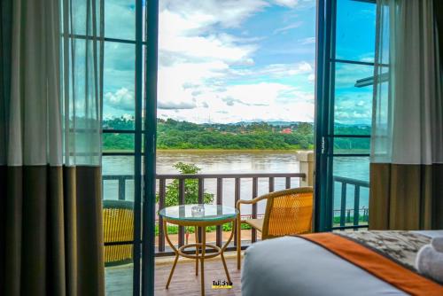 Chiangkhong Teak Garden Riverfront Onsen in Chiang Khong (Chiang Rai) Chiangkhong Teak Garden Riverfront Onsen in Chiang Khong (Chiang Rai)