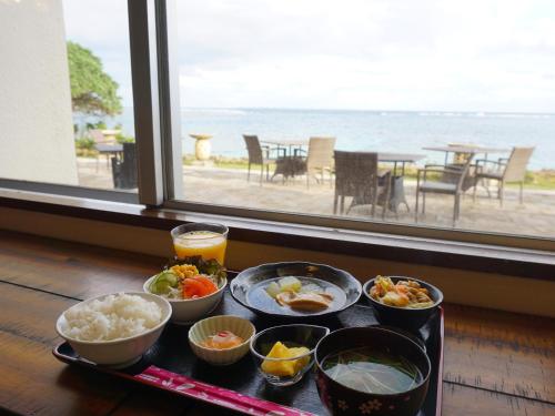 Food and beverages, Hotel Oceans Nakijin in Nakijin Food and beverages, Hotel Oceans Nakijin in Nakijin