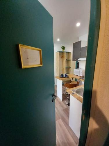 Cocon Cosy #CDG# Terrasse jardin in Louvres Cocon Cosy #CDG# Terrasse jardin in Louvres