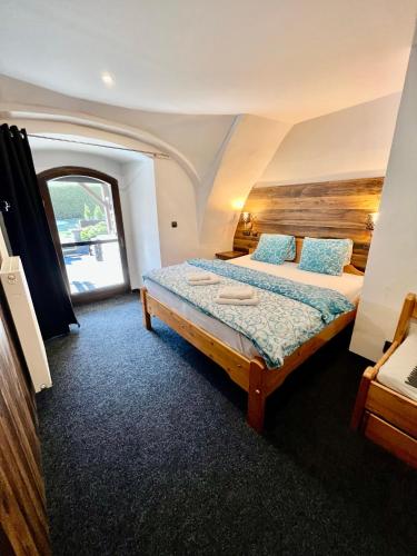 Hotel Jiricna in เปโตรวิเช อู ซูซิเช Hotel Jiricna in เปโตรวิเช อู ซูซิเช