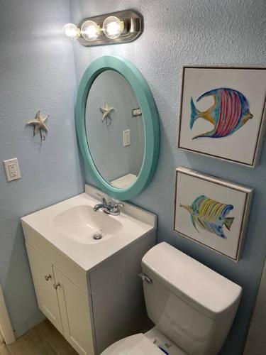 Awesome waterfront Condo #5 in Cleveland (FL) Awesome waterfront Condo #5 in Cleveland (FL)