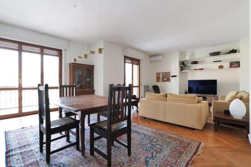Appartamento elegante e spazioso zona Solari