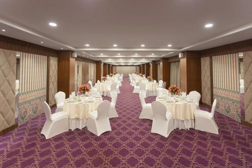 Banquet hall, Fortune Park Airport Road, Hubballi - Member ITC Hotels' Group in Hubli Banquet hall, Fortune Park Airport Road, Hubballi - Member ITC Hotels' Group in Hubli