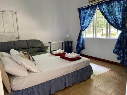 客房, Lui Farm Villa - Private Villa for Staycation & Retreat in 乌鲁冷岳 客房, Lui Farm Villa - Private Villa for Staycation & Retreat in 乌鲁冷岳