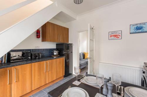 Charming Terraced House in the centre of Hoylake in Hoylake Charming Terraced House in the centre of Hoylake in Hoylake