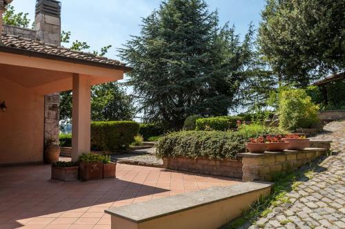 Splendida VILLA alle porte di Roma in Castelnuovo Di Porto Splendida VILLA alle porte di Roma in Castelnuovo Di Porto