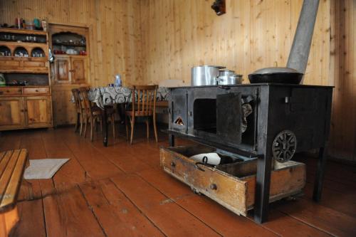 keittiö, Guest House Murkvam in Bagvdanari keittiö, Guest House Murkvam in Bagvdanari