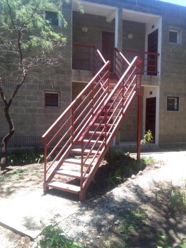 Paraiso Serrano in ลา โปบลาซียง ตราสลาสเซียร์รัส Paraiso Serrano in ลา โปบลาซียง ตราสลาสเซียร์รัส