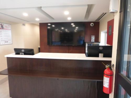 入口, Red Roof Inn Bourbonnais in 伊利諾依州伯旁奈斯 (IL) 入口, Red Roof Inn Bourbonnais in 伊利諾依州伯旁奈斯 (IL)