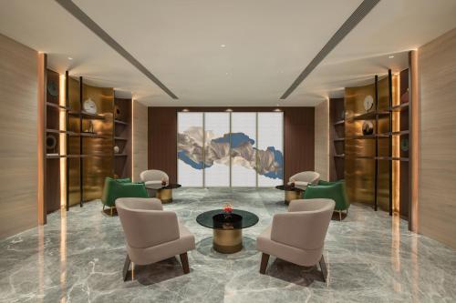 Facilities, Guangzhou Hotel - Canton Fair Free Shuttle Bus in Guangzhou Facilities, Guangzhou Hotel - Canton Fair Free Shuttle Bus in Guangzhou