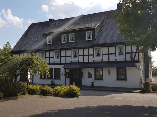 Vista exterior, Landschaftsgasthaus Schanze 1 in Schmallenberg Vista exterior, Landschaftsgasthaus Schanze 1 in Schmallenberg