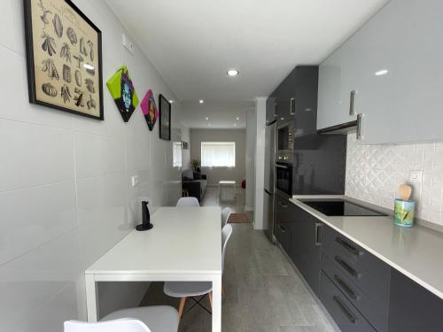 Happy House Barreiro in บาไรโร Happy House Barreiro in บาไรโร