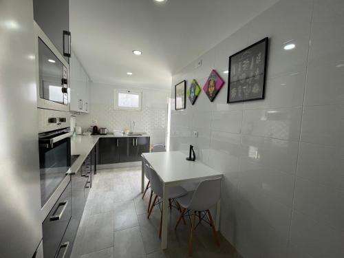 Happy House Barreiro in บาไรโร Happy House Barreiro in บาไรโร