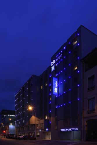 Entrance, ibis budget Lyon Confluence near Zoo de Lyon Entrance, ibis budget Lyon Confluence near Zoo de Lyon