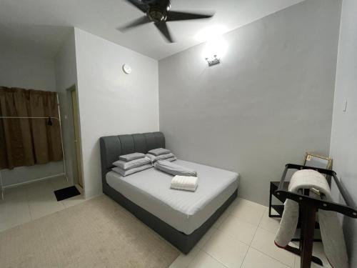 Aizu Homestay - Malay Only in Kamunting Aizu Homestay - Malay Only in Kamunting
