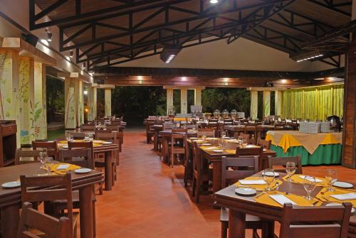 Restoran, Volcano Lodge, Hotel & Thermal Experience in La Fortuna Restoran, Volcano Lodge, Hotel & Thermal Experience in La Fortuna