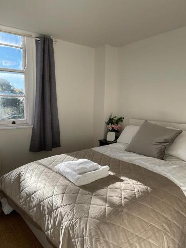 Ashcroft Hall - Converted Chapel in Central Cirencester