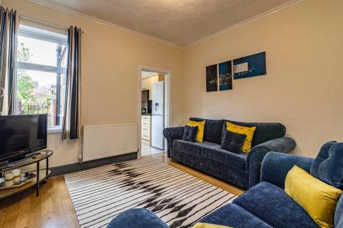 2 bed House sleeps 4 Long Eaton Nottingham Free parking Breedon in Derby Road West 2 bed House sleeps 4 Long Eaton Nottingham Free parking Breedon in Derby Road West