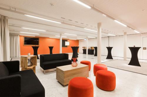 Meeting room / ballrooms, W Verbier in Bagnes Meeting room / ballrooms, W Verbier in Bagnes