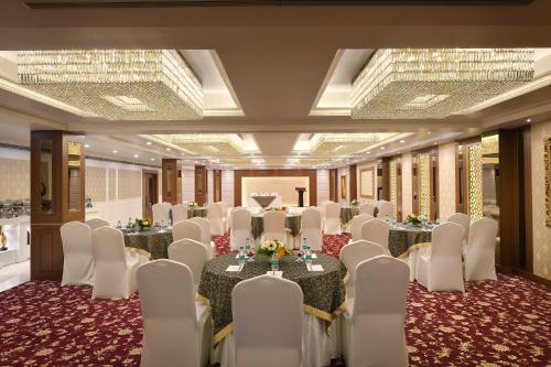 Banketzaal, 10 Park Street Bed & Breakfast in Gorakhpur Banketzaal, 10 Park Street Bed & Breakfast in Gorakhpur