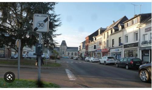 URBAN Maison tout confort 15 mn Rouen avec parking facile in Montville URBAN Maison tout confort 15 mn Rouen avec parking facile in Montville