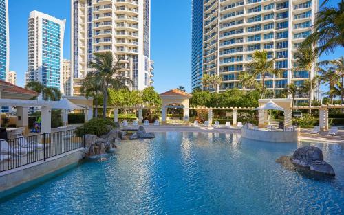 Serain Residences On Ferny Avenue