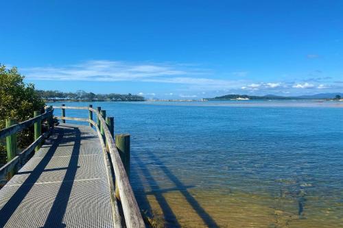 Surrounding environment, Estuary in Nambucca Heads Surrounding environment, Estuary in Nambucca Heads