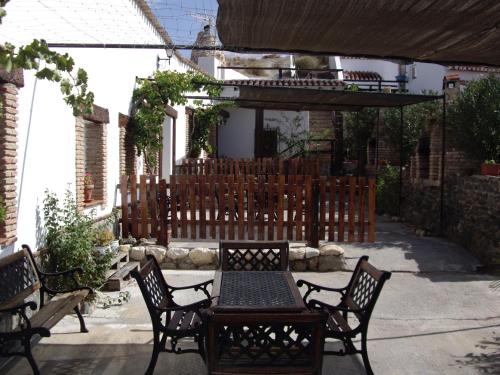 Hotel Cuevas Rio Baza