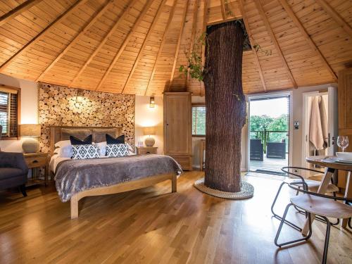 Pohled zvenku, Bensfield Treehouse in Wadhurst Pohled zvenku, Bensfield Treehouse in Wadhurst