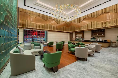 Restaurant, Guangzhou Hotel - Canton Fair Free Shuttle Bus in Guangzhou Restaurant, Guangzhou Hotel - Canton Fair Free Shuttle Bus in Guangzhou