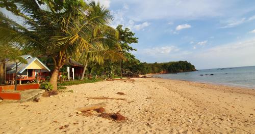 Libong Garden Beach in Koh Libong Libong Garden Beach in Koh Libong